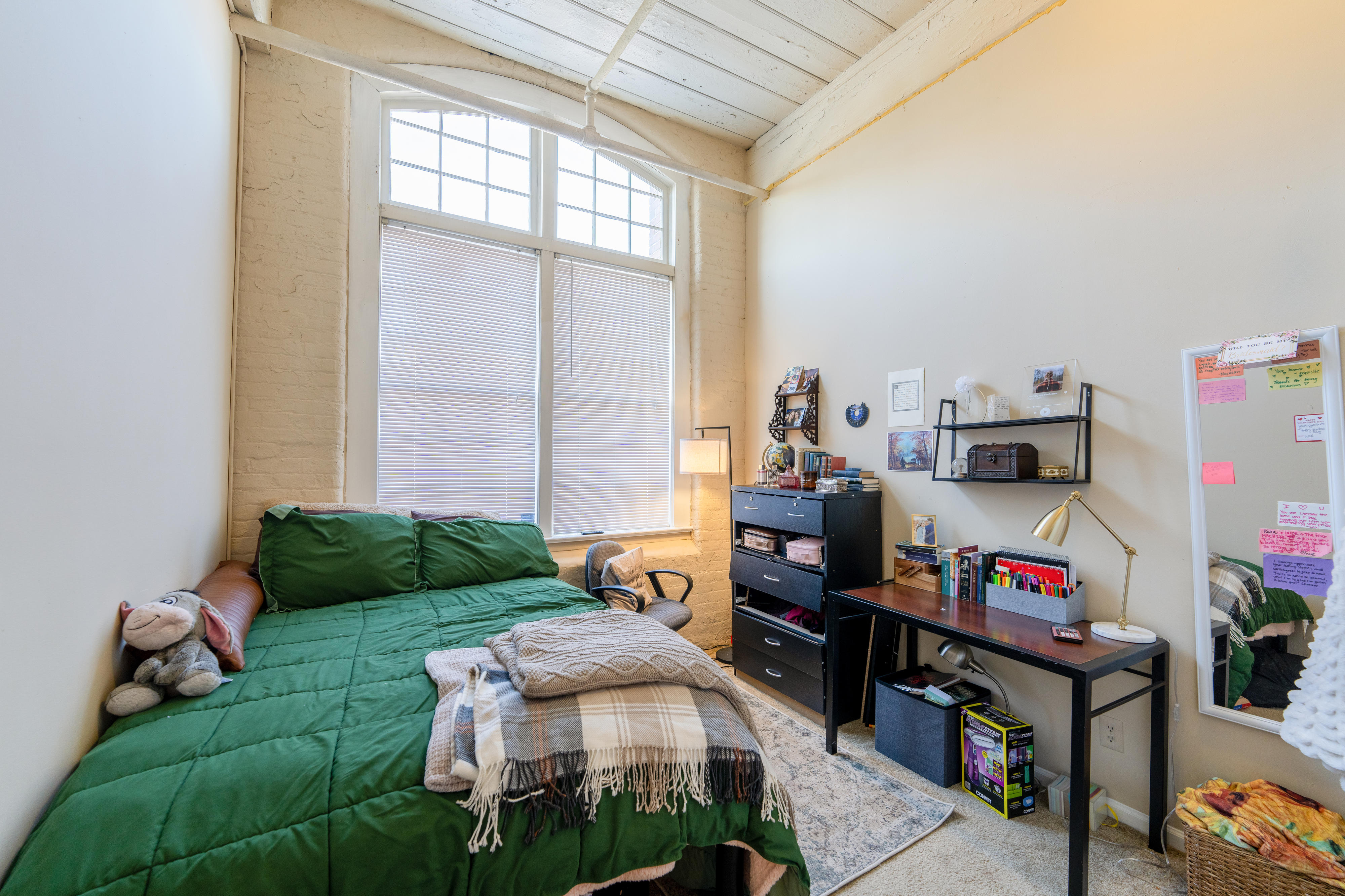 2 Bed, 1 Bath Classic