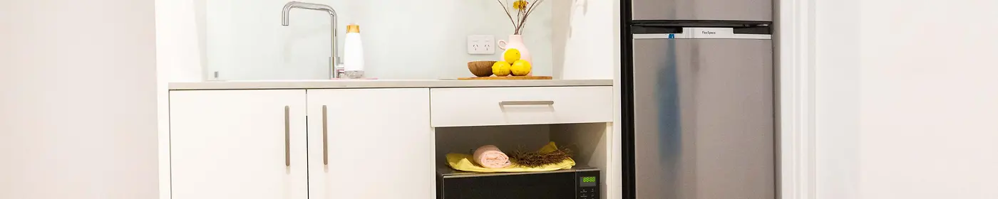 Yugo AC 4 bed shared apartment large new 6