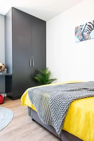 5 & 6 Bedroom Apartment Single Room 2