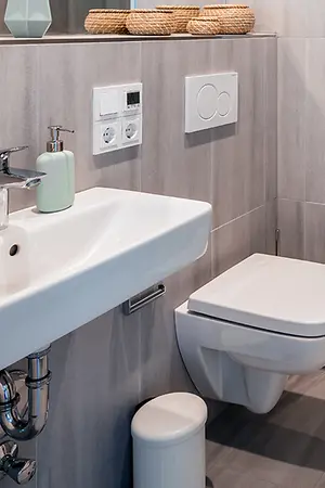 En Suite Bathroom