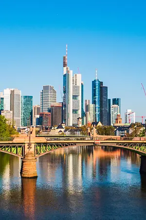 shutterstock_1905613066
