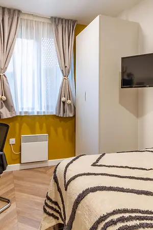2 Bed Flat Classic (1)