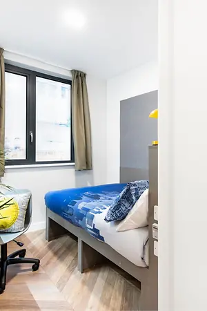 ensuite room 1