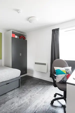 TSHC-CrescentHouse-SouthamptonTownhouse