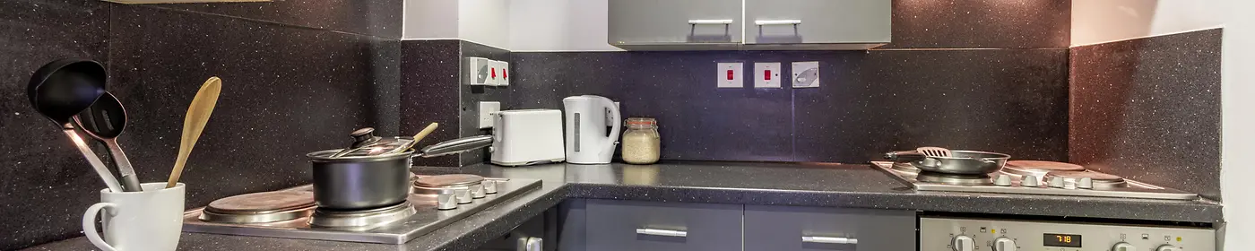 5 Bed Townhouse Shared Kitchen (10)