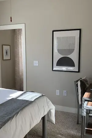 Yugo Charlotte College Downs Bedroom