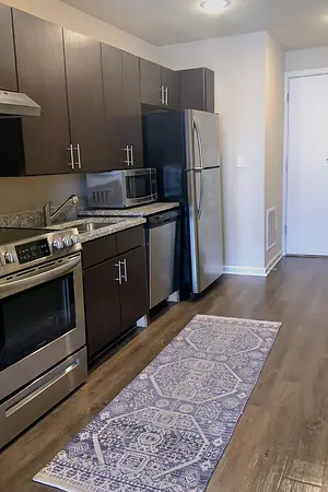 513 Cincinnati 1x1 Plus Kitchen